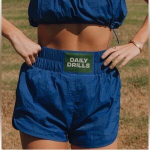Daily Drills Bounce Short in Cobalt Blue Lined Size Small